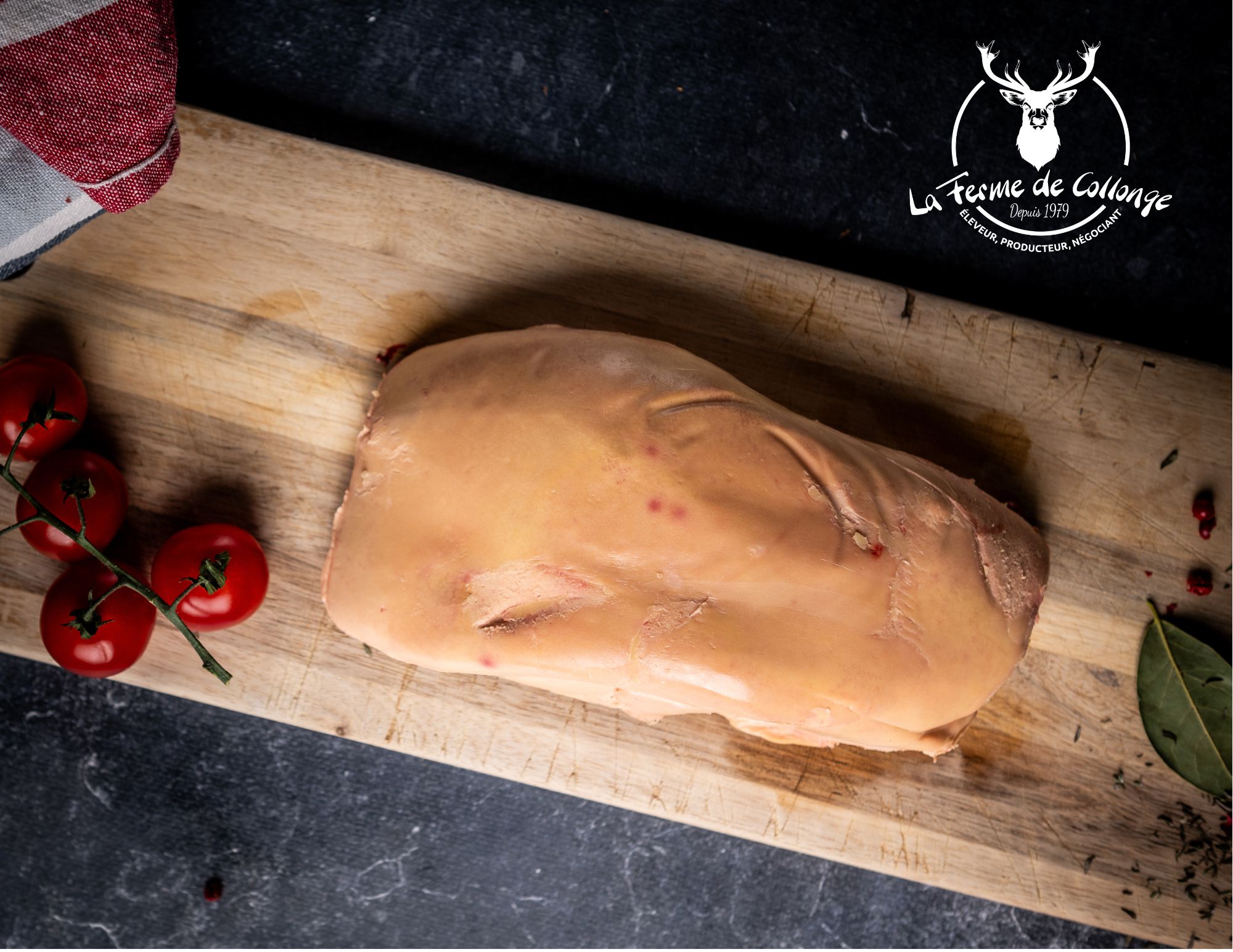 Copie de Copie de Post Instagram Fermeture exceptionnelle vacances Indépendant Élégant Modern Simple Professionnel Marron beige (25)